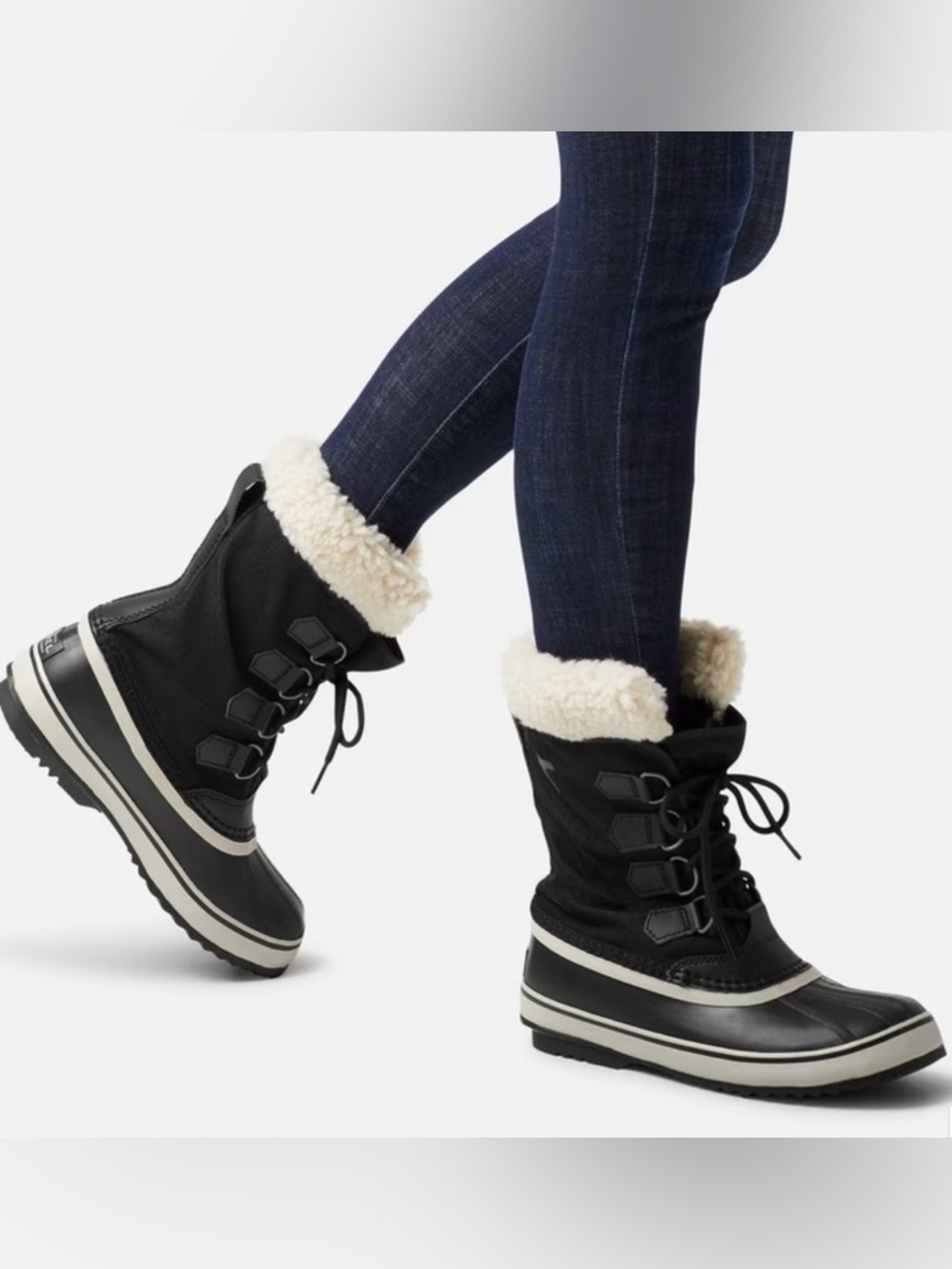 Sorel Winter Carnival Boot in Black Size 9
